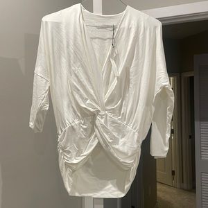 Susana Monaco white Twisted Front long Sleeve, Size M